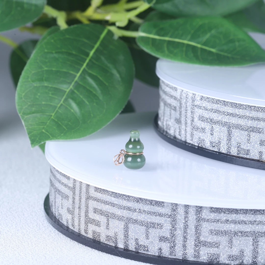 【汪氏珠宝】和田玉18k俄碧猫眼葫芦 L 2681-F108