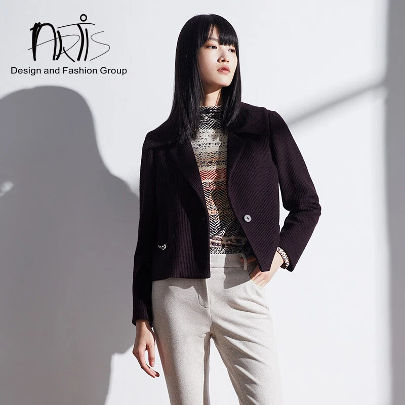 ARTIS女装 松弛感短外套AR5513324-215
