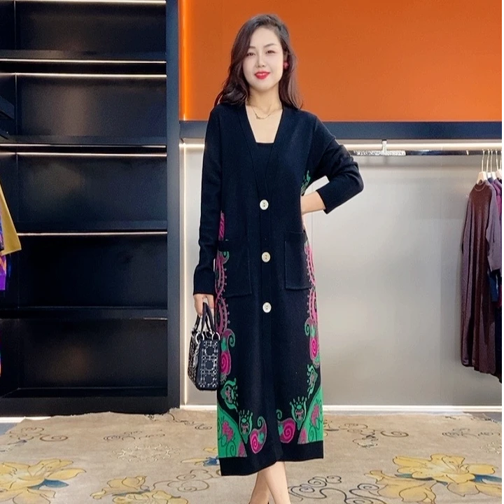 2024年秋季新款时尚针织提花宽松外套连衣裙013