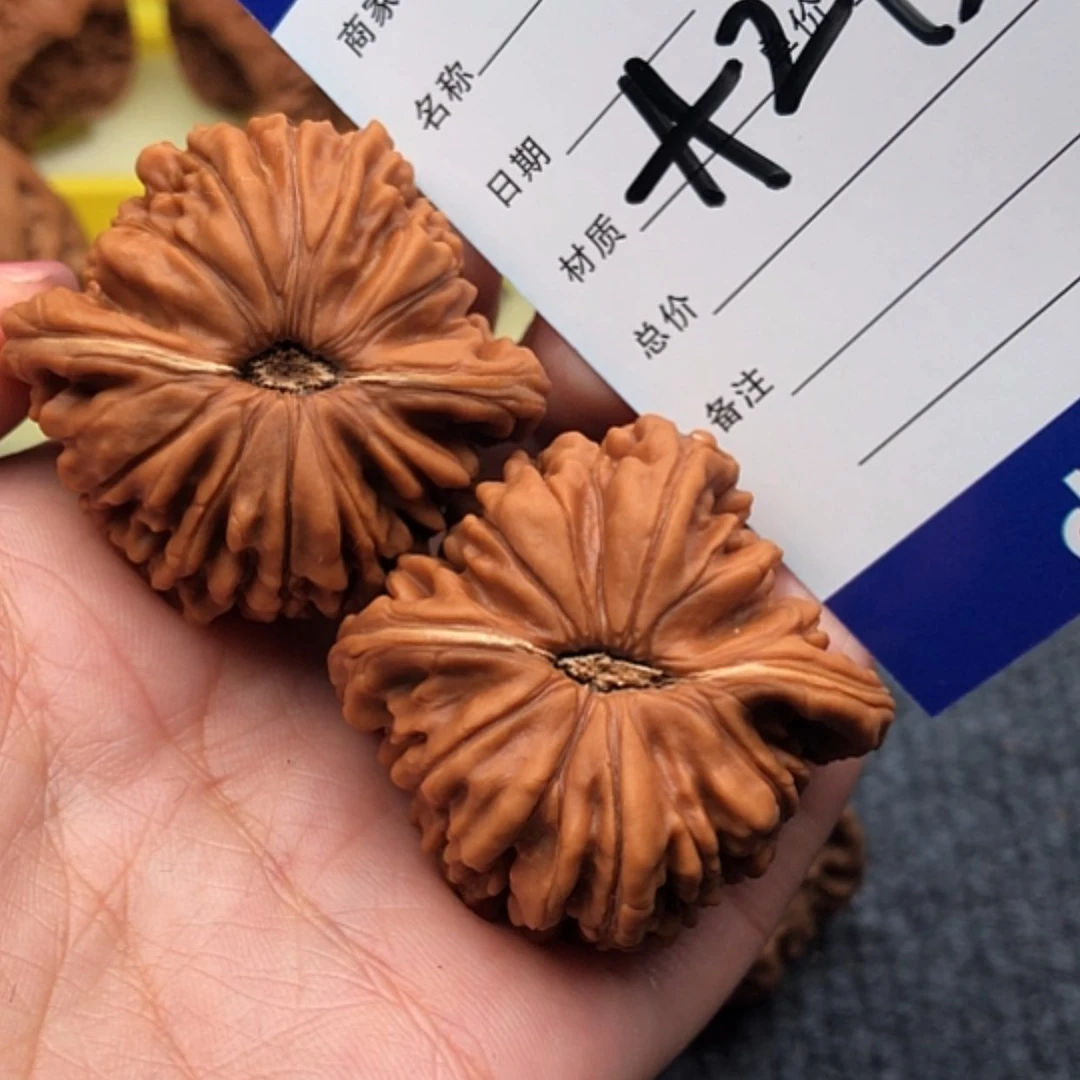 【闪购商品】文玩核桃吊坠213号42楼