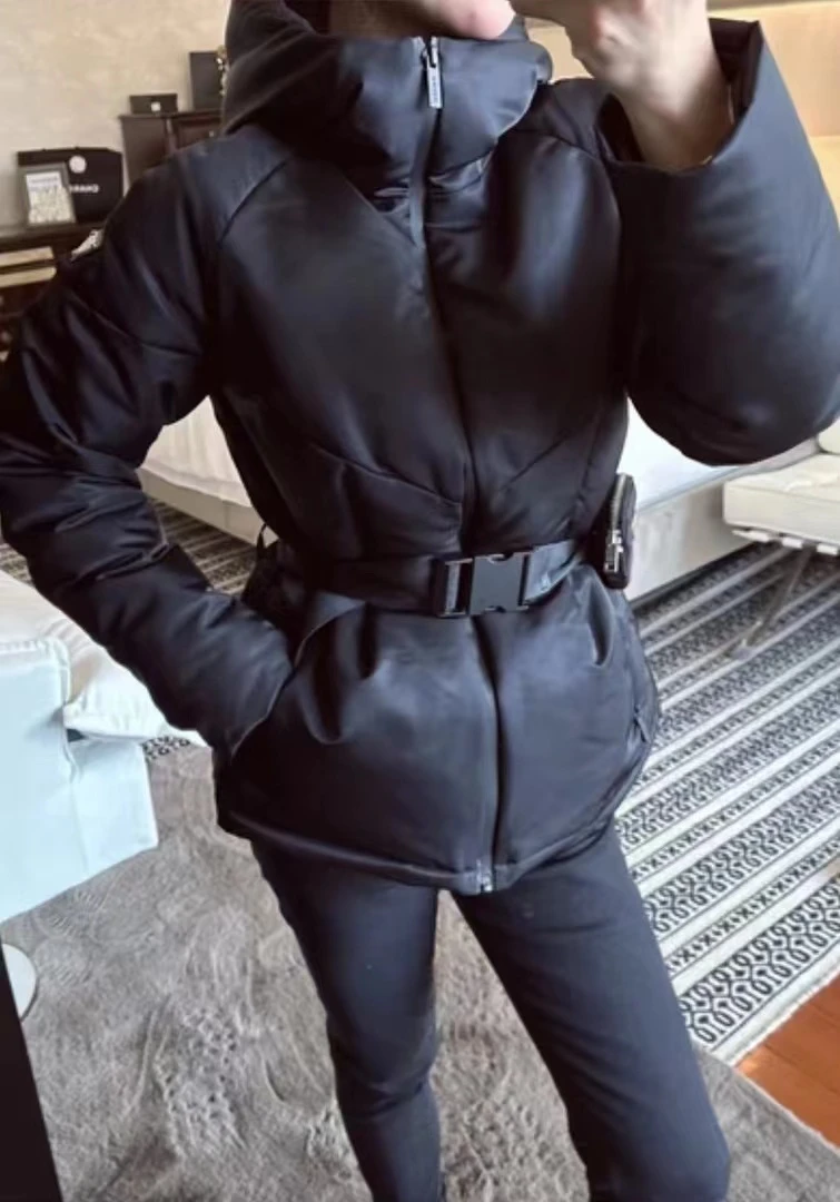 6636#冬季新款时髦精气质连帽设计棉服