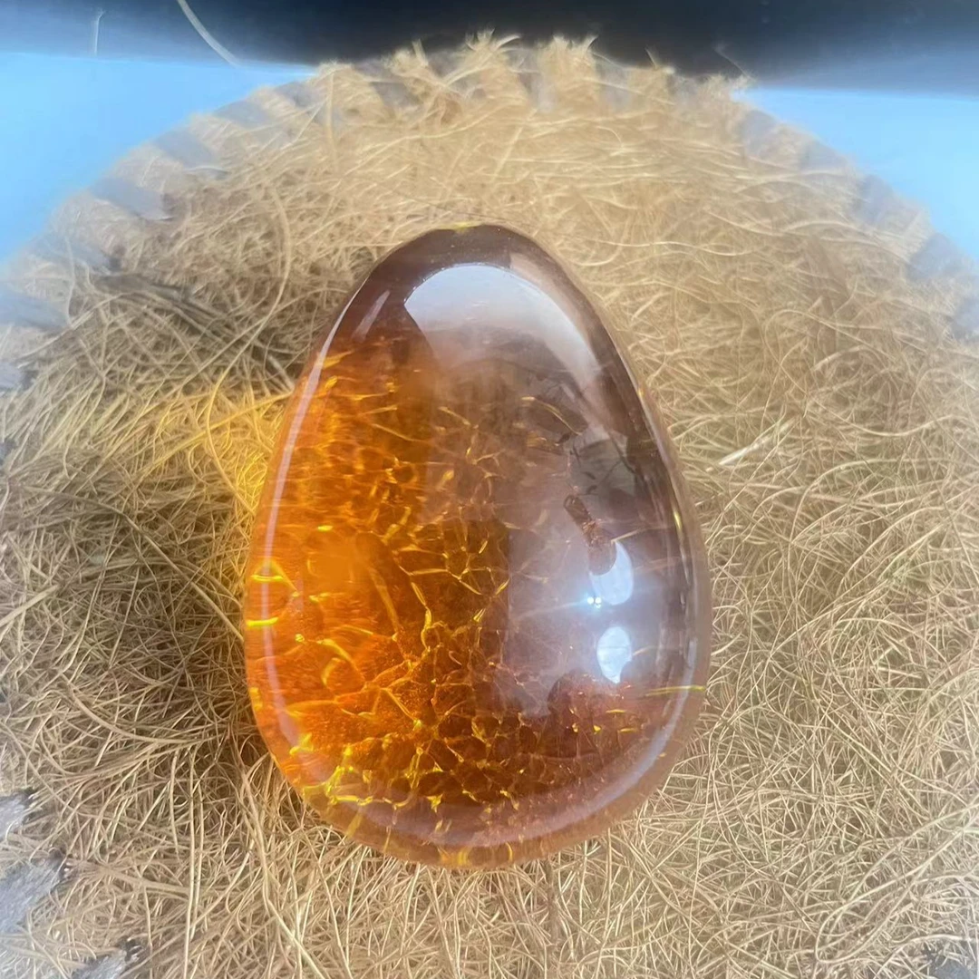 天然琥珀红皮吊坠