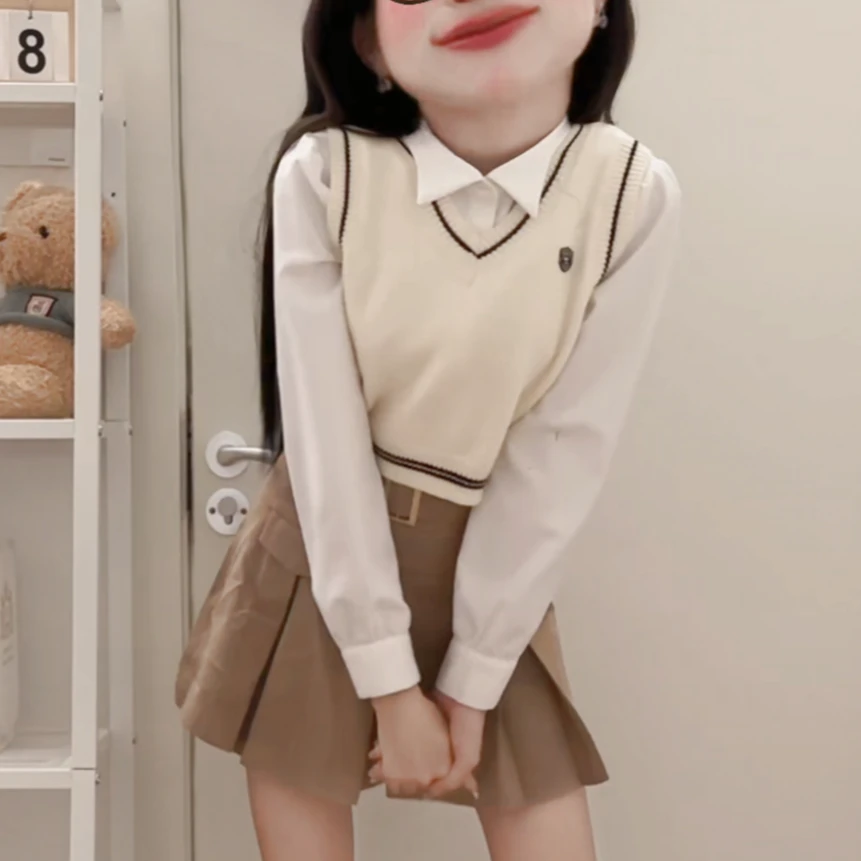 布朗尼秋 织物猪原创 美式学院风卡其色美拉德穿搭收腰显瘦JK制服