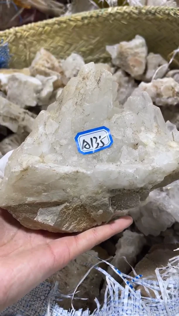 【闪购商品】水晶摆件未镶嵌晶簇G11