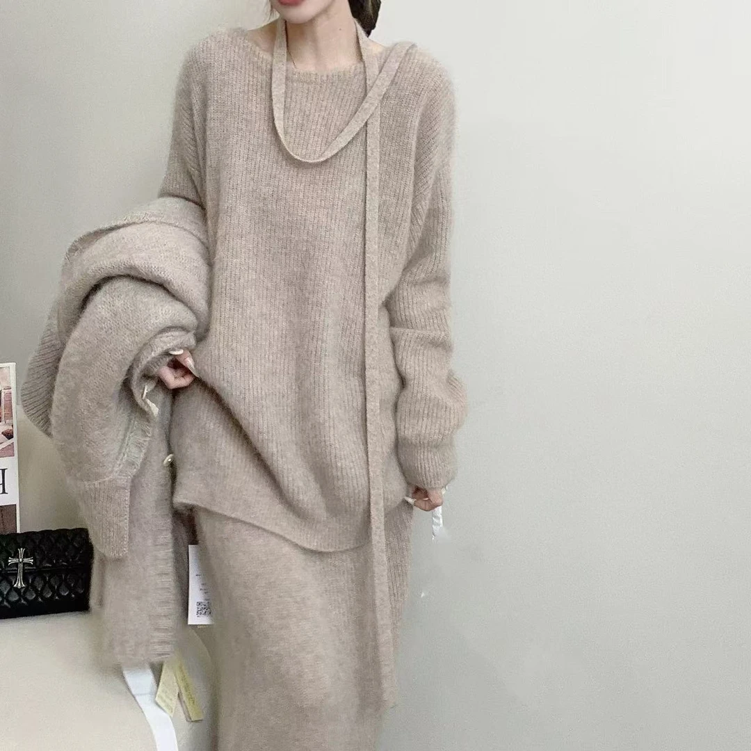 【俩月羊绒】拉绒工艺241767-100羊绒时尚百搭款竖坑条针织套头衫