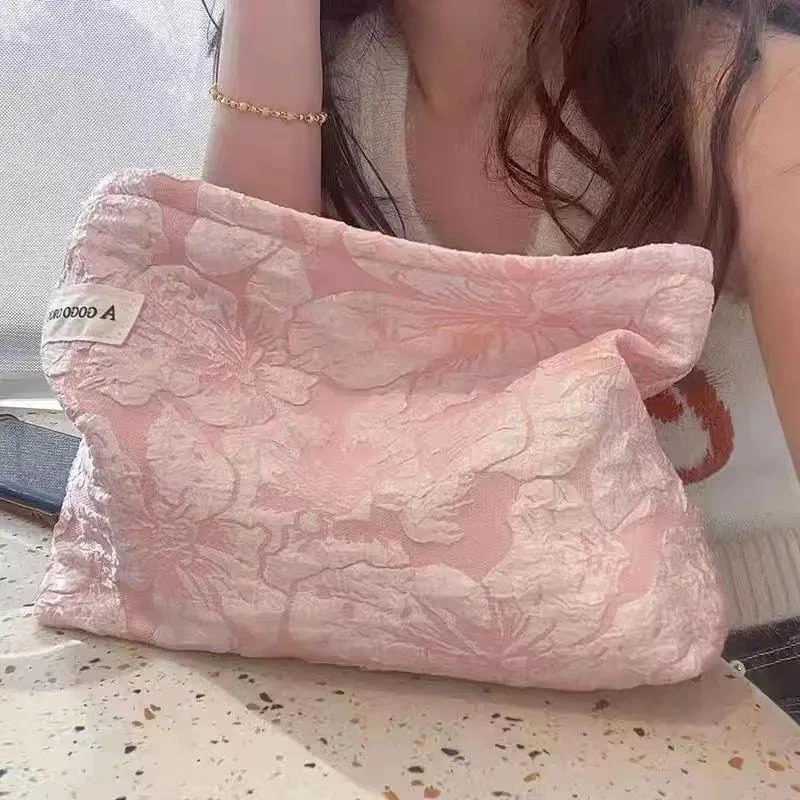 ins原创化妆包立体花大容量收纳袋女生旅行外出护肤品帆布拉链包