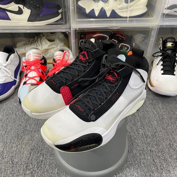 42码/无原盒/下地个位数/Aj34 中帮 实战篮球鞋/公价2039