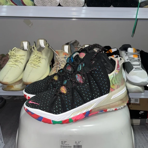42.5码/Nike Lebron 18 EP 国内版 高帮实战篮球鞋