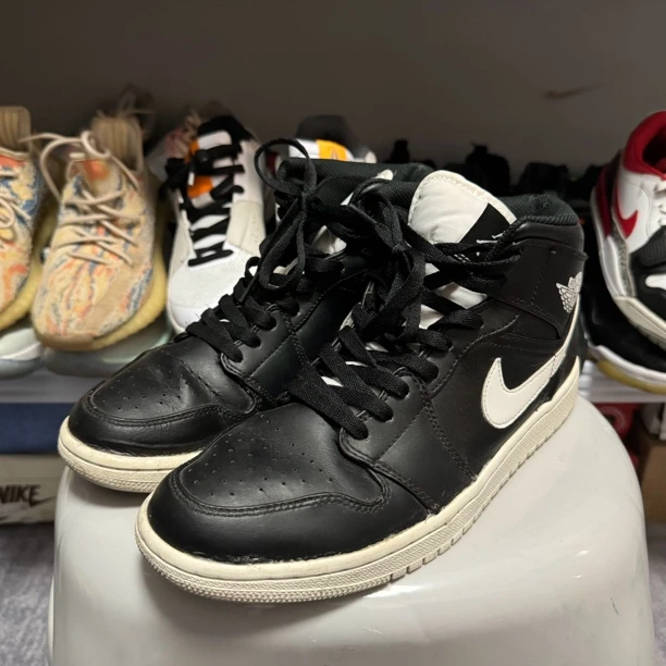 43码/Jordan Air Jordan 1  奥利奥 中帮 复古篮球鞋