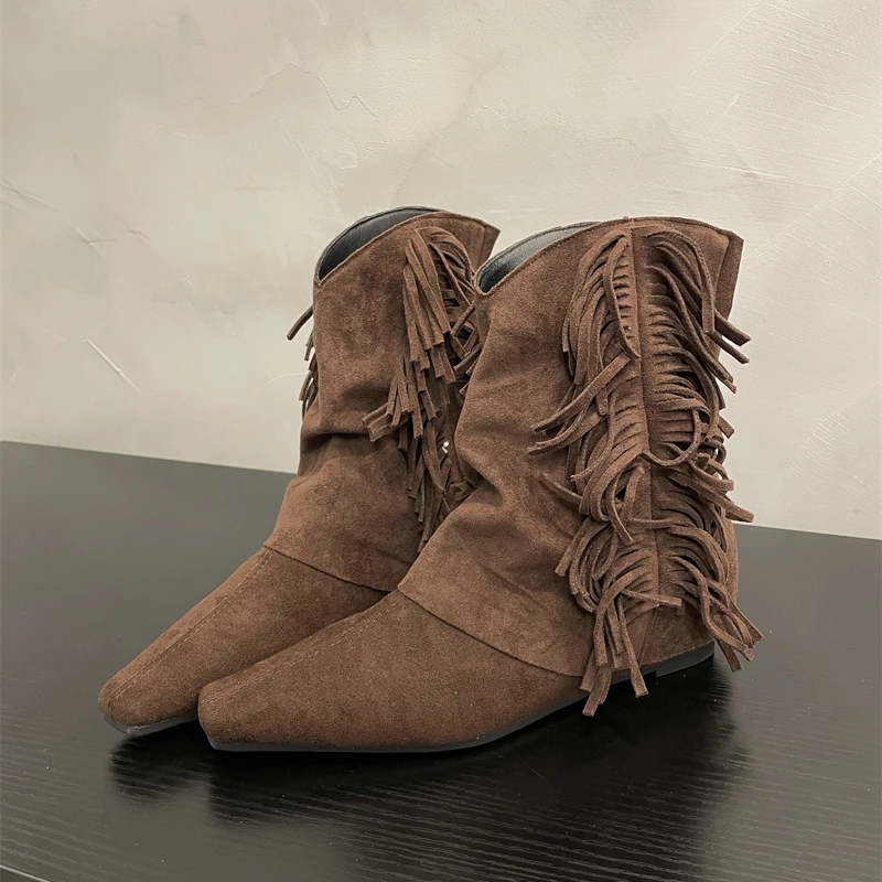 小众流苏西部牛仔靴短靴女2024秋冬新款复古百搭坡跟切尔西骑士靴