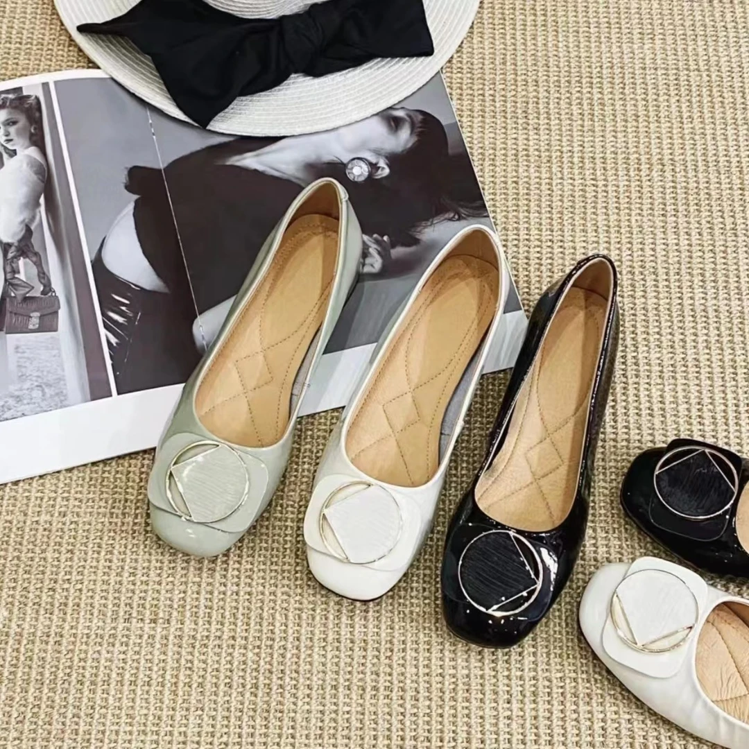 2025单鞋一脚蹬金属扣矮跟百搭软底小香风休闲舒适圆头气质