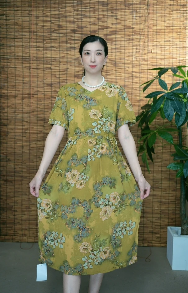 3227号夏季时尚气质显廋妈妈装短袖中老年宽松大码百搭透气连衣裙