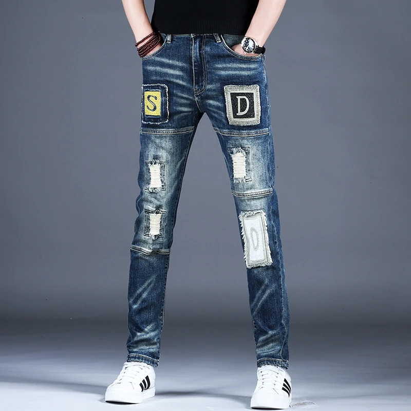 2025新款男士高端显瘦牛仔裤男装潮牌嘻哈风刺绣修身小脚百搭弹力