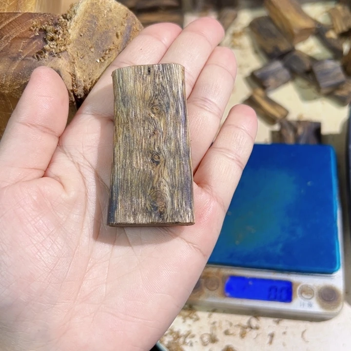沉香吊坠白棋楠沉香吊坠11克