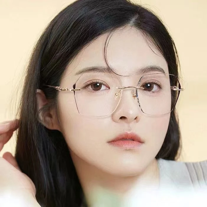 超轻防蓝光辐射无框近视眼镜女有度数素颜气质无边框显脸小护目镜