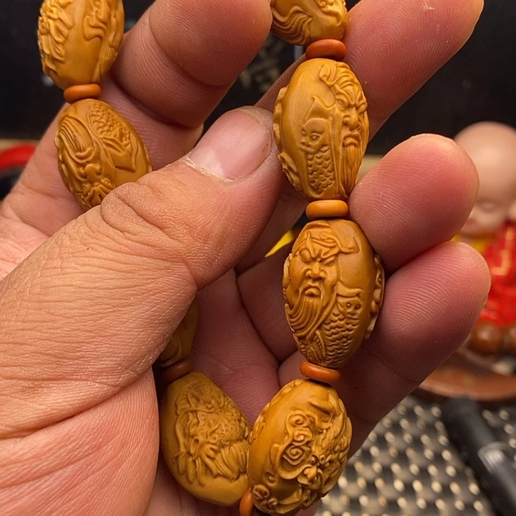 【闪购商品】橄榄核手串九龙关公