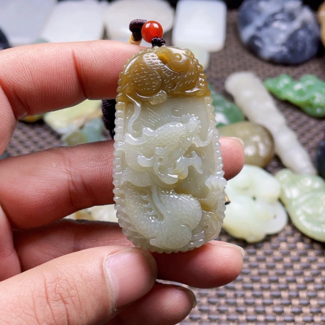 【闪购商品】和田玉挂件未镶嵌清****狼