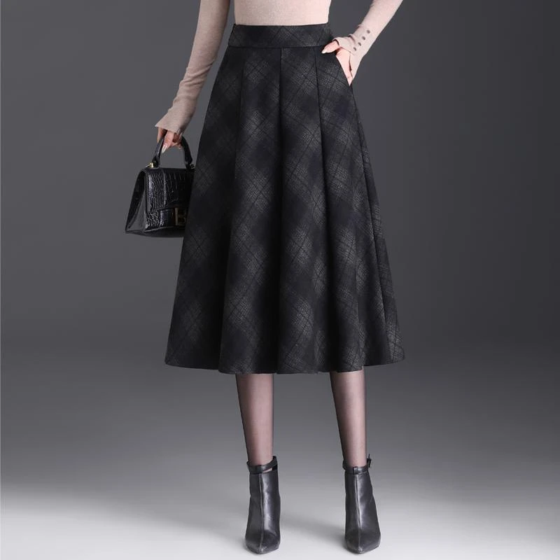 毛呢格子半身裙女秋冬02024新款高腰遮胯百褶a字裙中长款显瘦伞裙