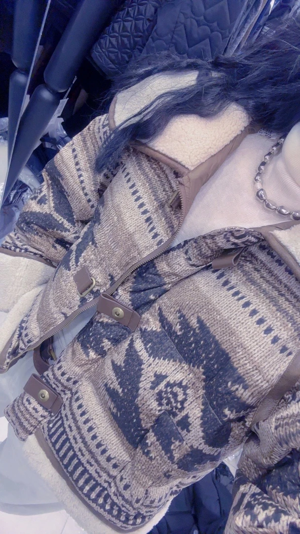 蓝色宽松夏季薄款上衣长袖蕾丝女沙滩提花短款短外套开衫镂空加厚