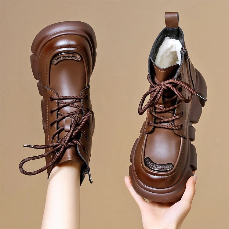 冬季加绒时尚雪地靴女厚底短筒靴子圆头平底系带马丁靴复古英伦风