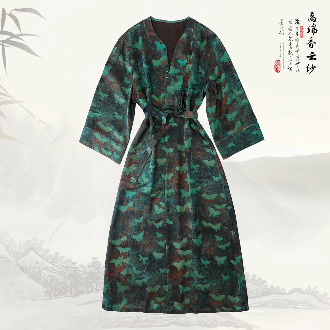 品牌新款香云纱桑蚕丝中式蝴蝶印花盘扣连衣裙429573
