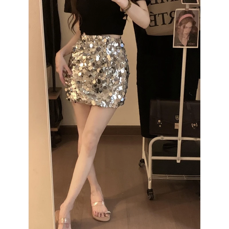 鱼鳞亮片包臀显瘦半身裙子甜辣设计感女夏季性感黑色短袖上衣