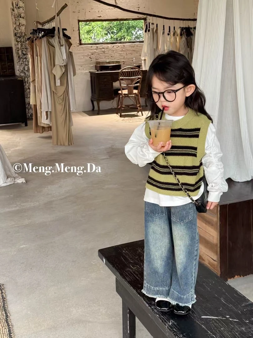 毛衣衬衫牛仔裤三件套