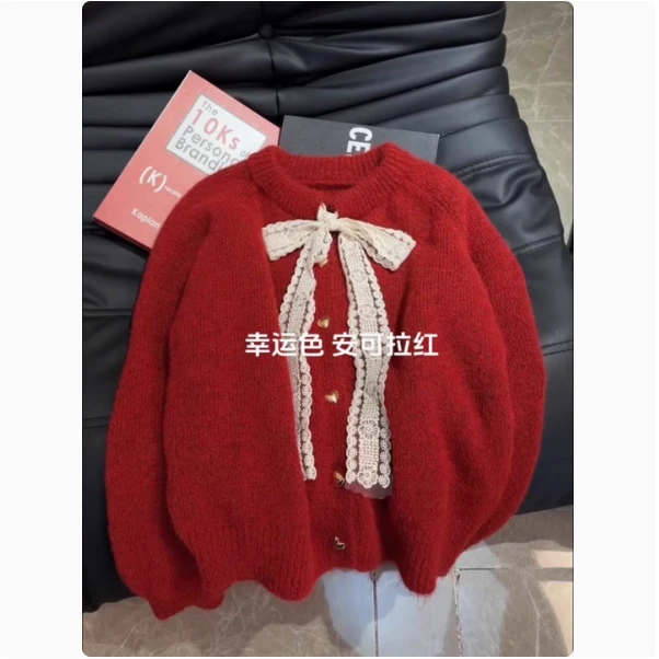 设计感系带蕾丝蝴蝶结圆领毛衣外套女秋冬宽松爱心金扣子针织开衫