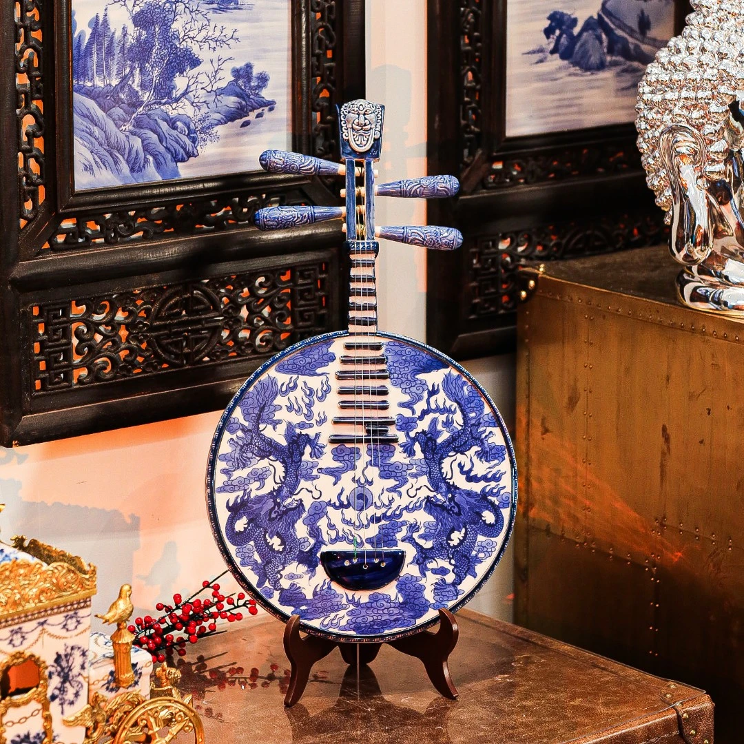 【BENNY本尼家】青花陶瓷龙纹中阮乐器唯美新中式风艺术品玄关摆件