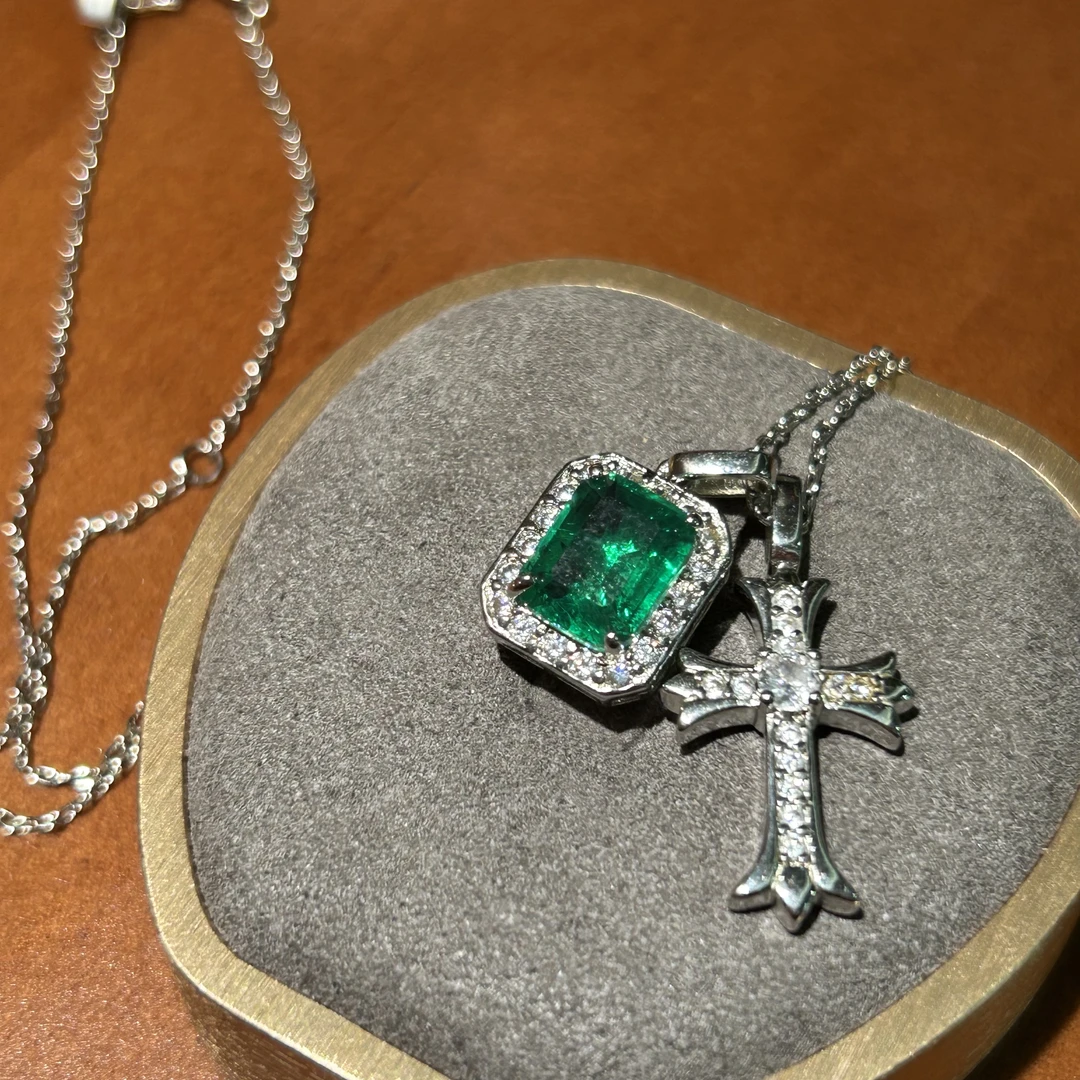 Q哥伦比亚-矿区祖母绿高定豪镶轻奢时尚小众方形简约吊坠078113