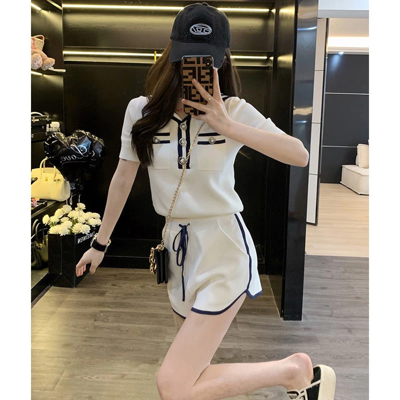 小香风时尚套装女夏季2023新款洋气减龄白色海军领短袖短裤两件套
