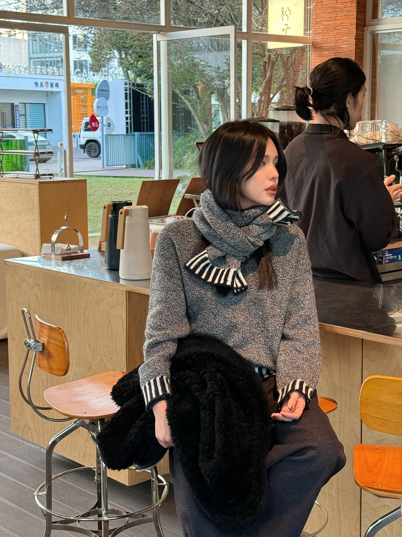 “漫步华尔街”冬日围巾条纹鸡心领宽松显瘦加厚羊毛毛衣296-983