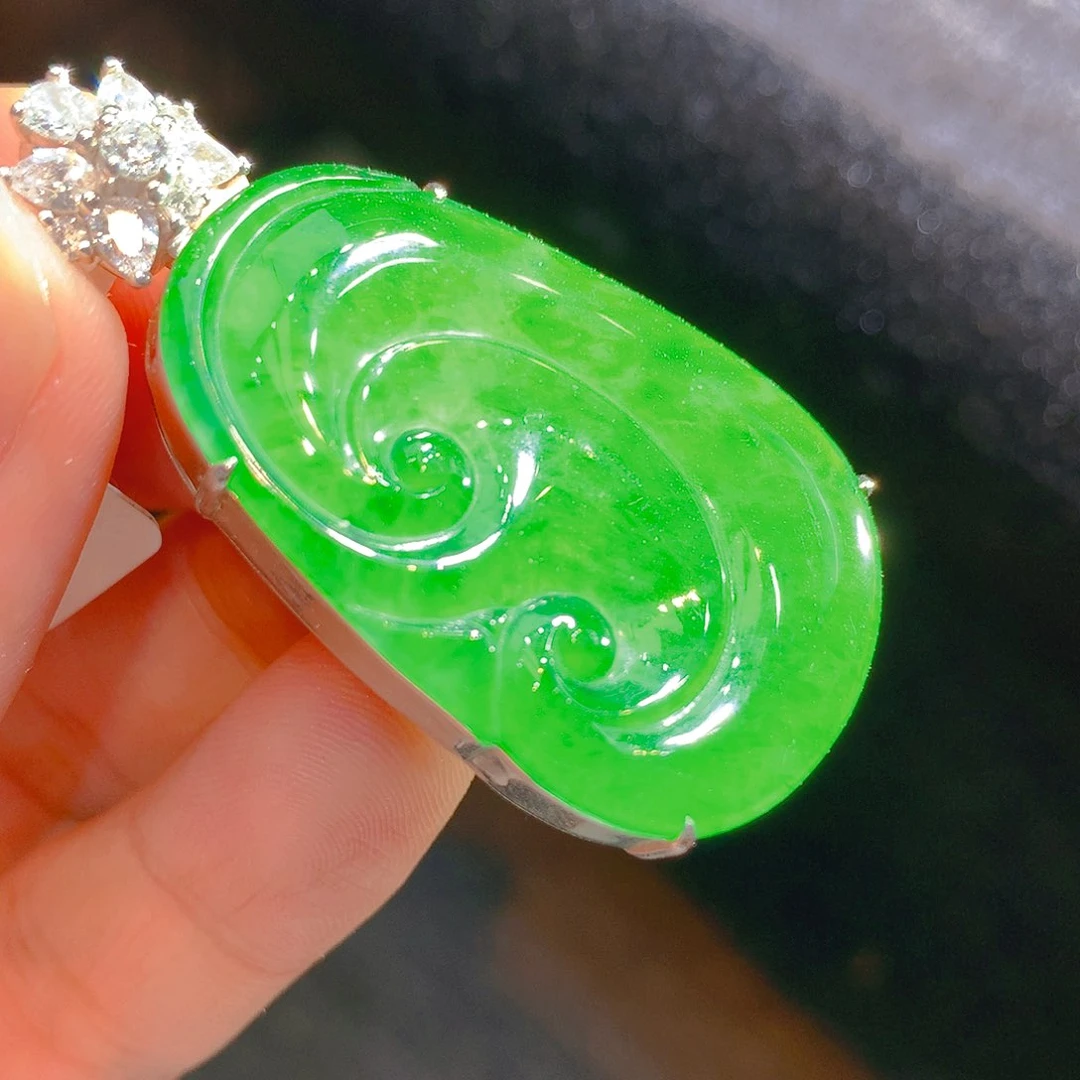 【闪购商品】翡翠颈饰银S925镶嵌翡翠