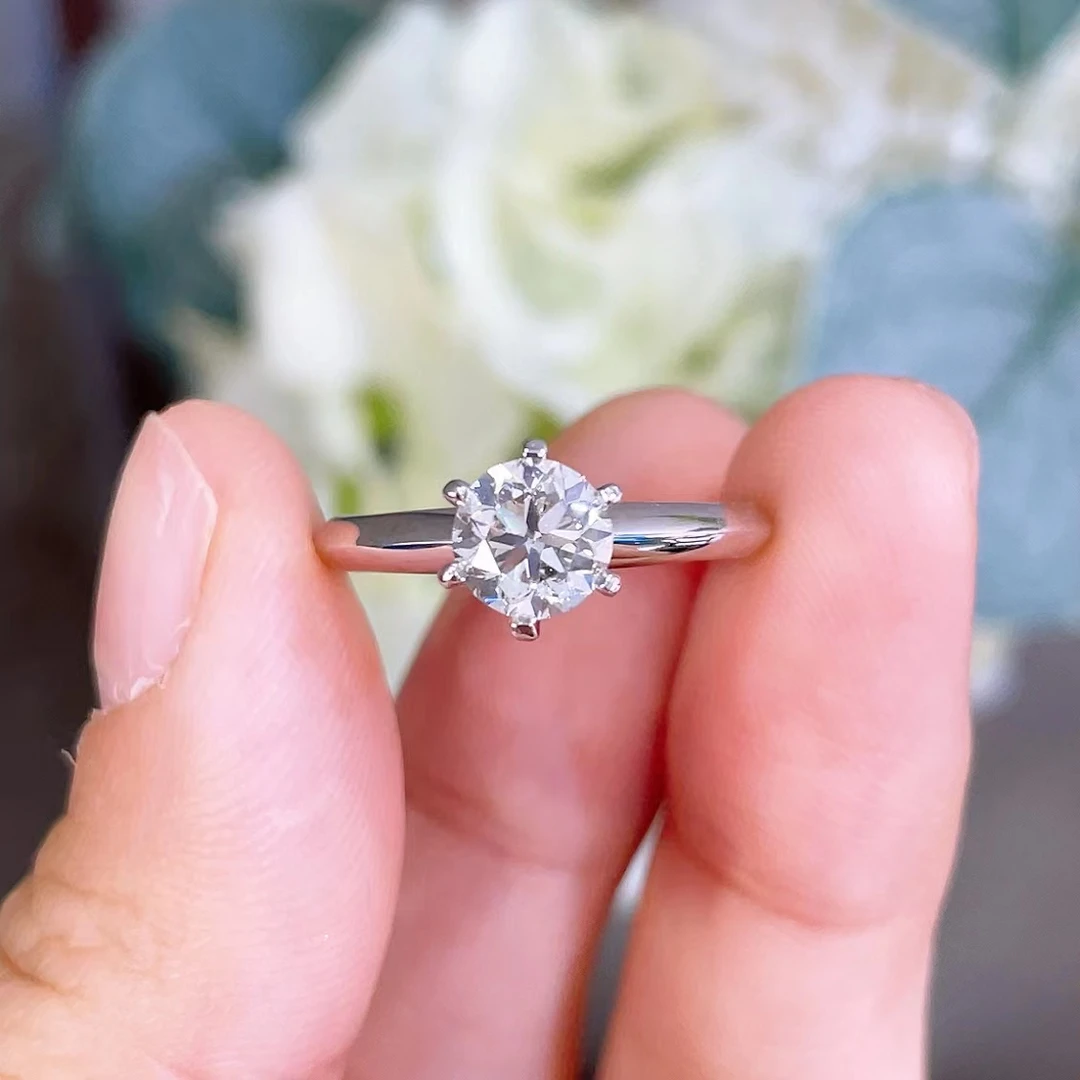 特价！一克拉钻石戒指 H色VS