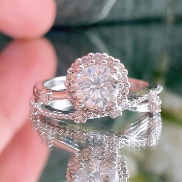 一克拉钻石戒指 G色SI 编号60444