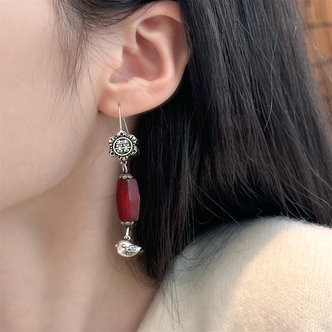 925银耳饰 E25320<平安鼓>喜字小鸟红色不对称耳钩银耳环女民族风