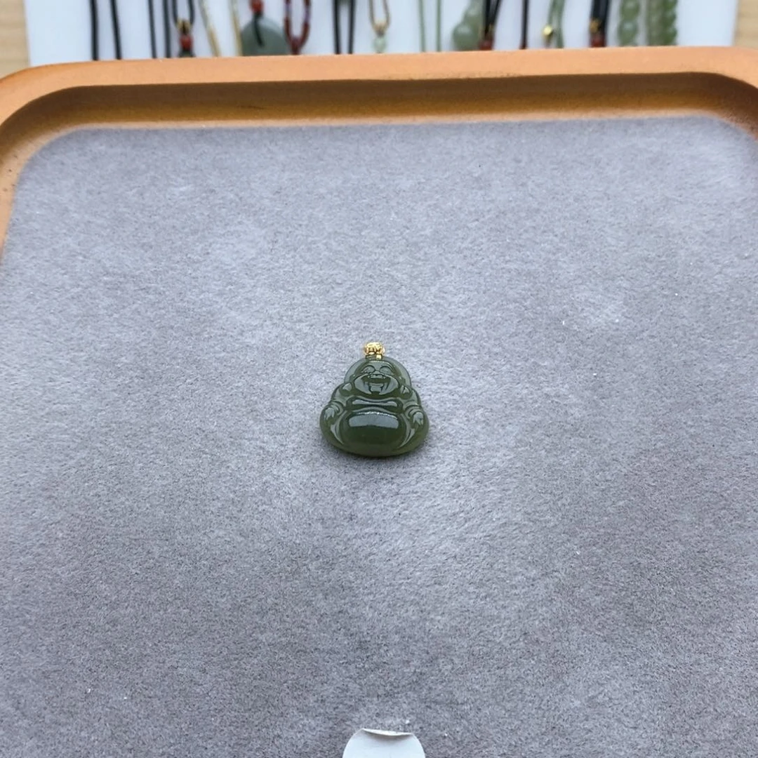 和田玉吊坠(不含链)18K金镶嵌