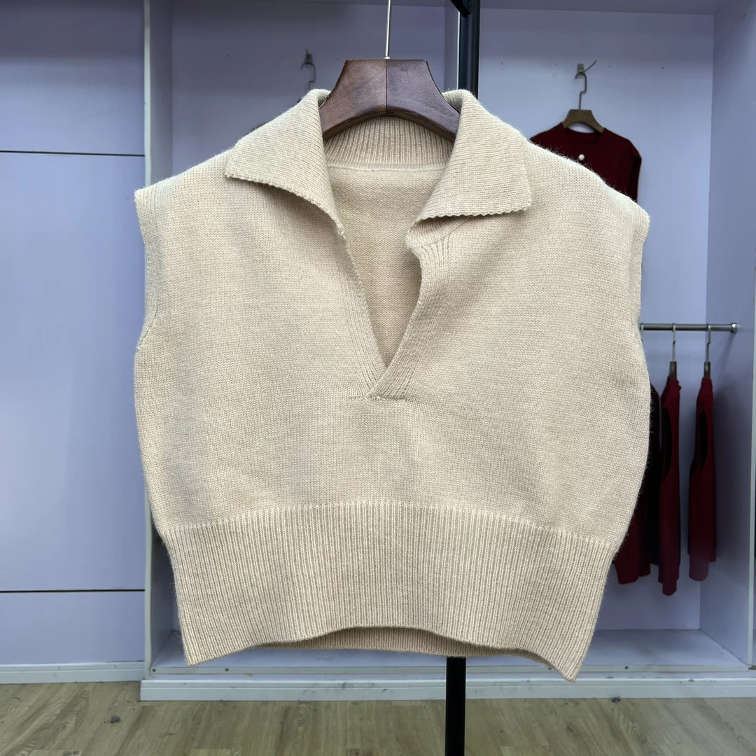 339 修身收腰针织女软糯纯色百搭洋气Polo领外穿针织马甲短款上衣