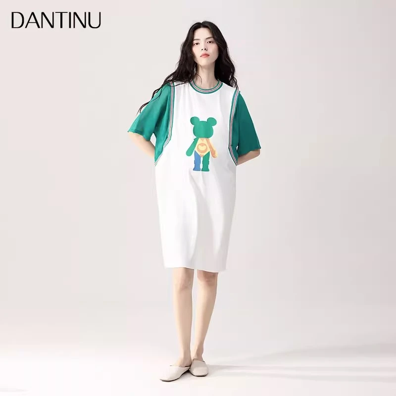 孕妇连衣裙孕妇裙装夏季新款运动风时尚款宽松显瘦大码裙子连衣裙