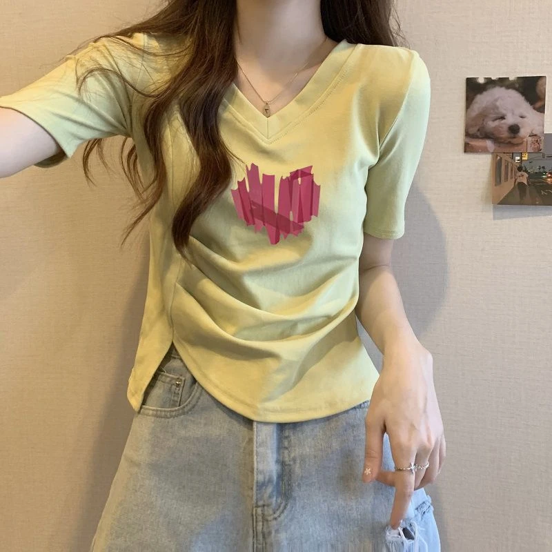 夏季新款纯棉v领短袖T恤女洋气修身显瘦不规则褶皱设计感正肩上衣