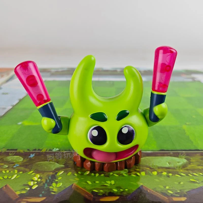 新款植物大战僵尸玩具粉丝心叶兰会发光挥动手臂鱼钩草尖刺秋葵大