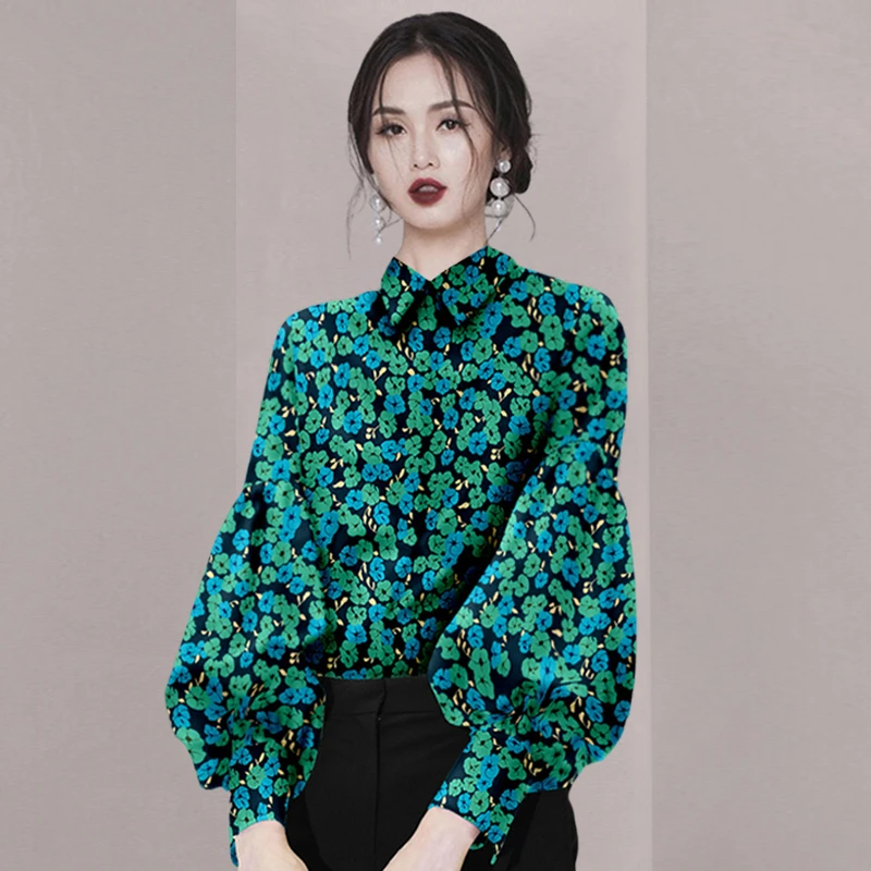 春装2024年新款名媛绿色印花碎花衬衫女设计感小众衬衣灯笼袖上衣