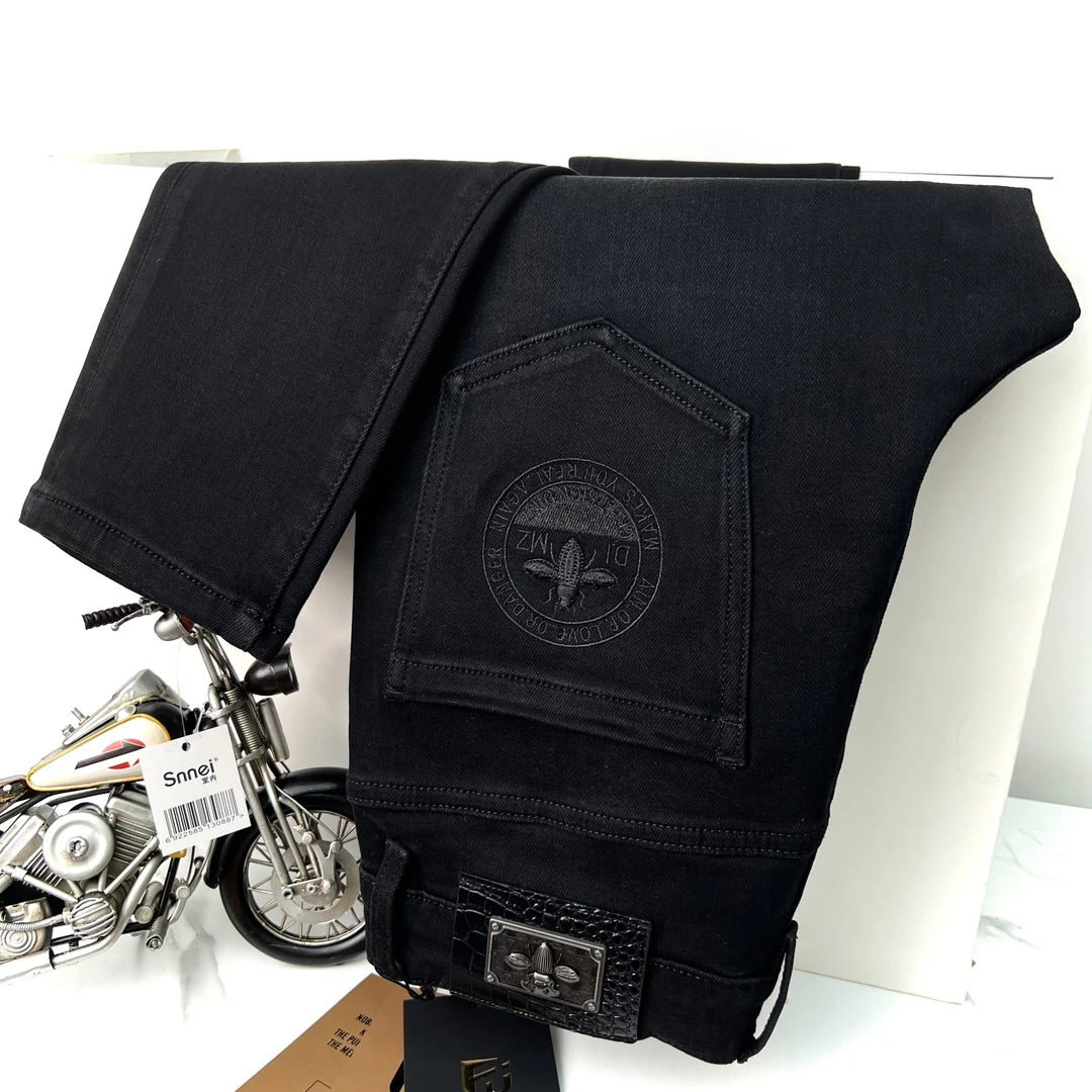 【2023冬款新品定制】6601-31重工水洗时尚欧货牛仔裤