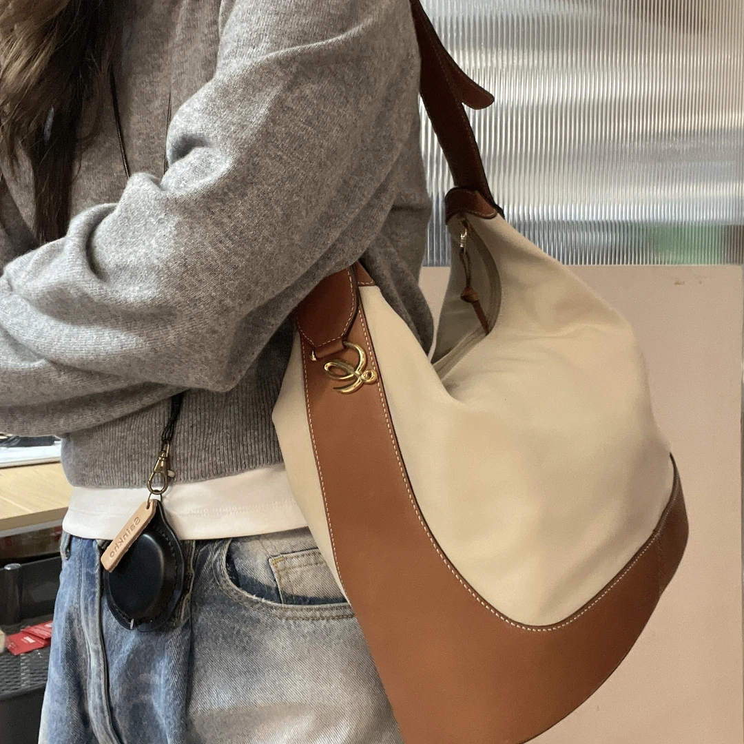 95新 LOEWE/罗意威 焦糖色热气球单肩斜挎包