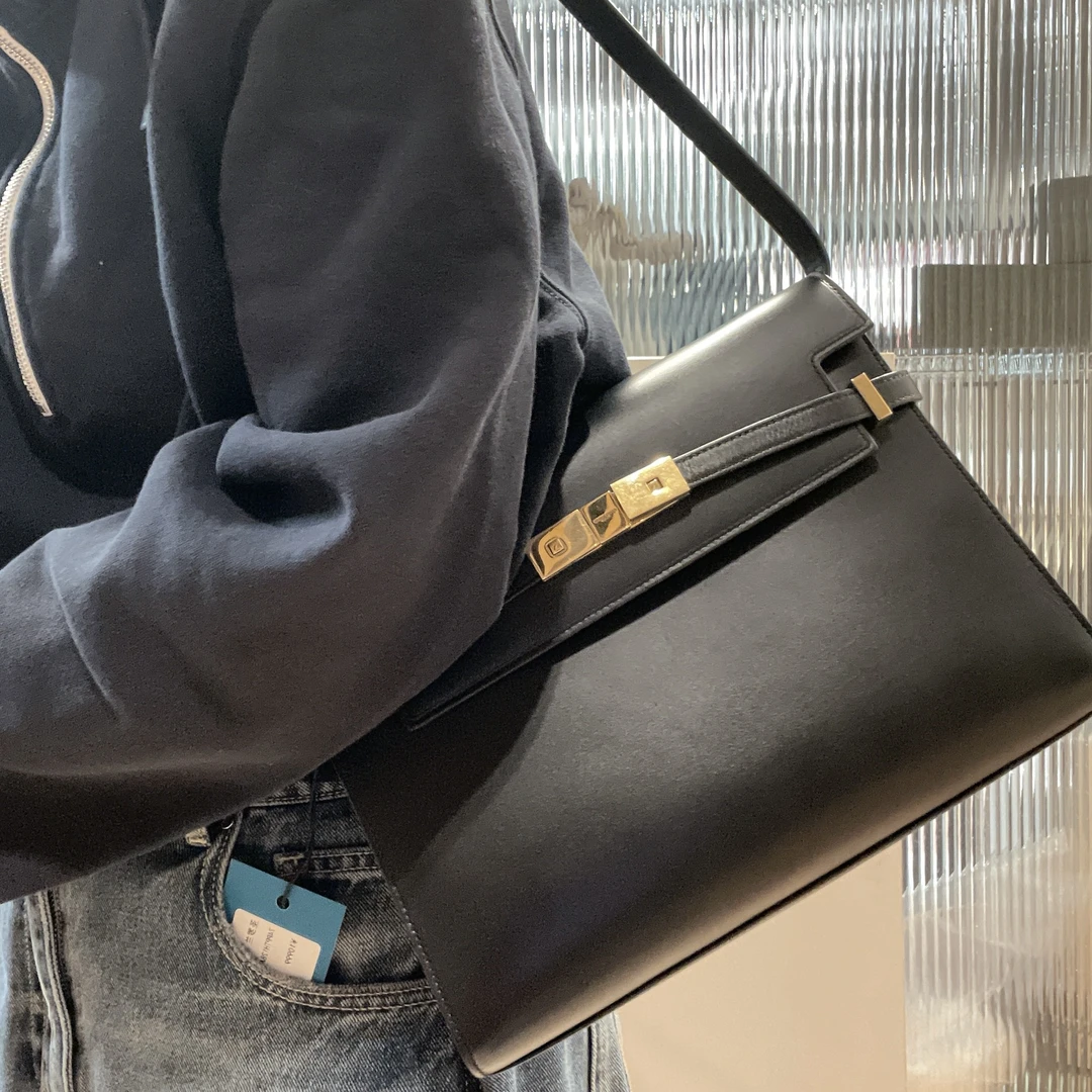 95新 YSL/圣罗兰 黑金牛皮曼哈顿单肩包