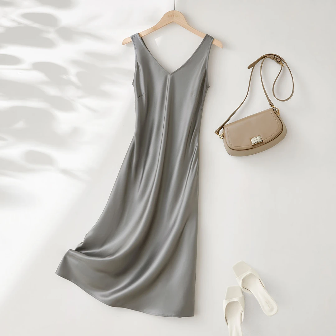 IHIMI海谧【直播】臻选系列V领吊带裙25夏极简气质吊带连衣裙12843