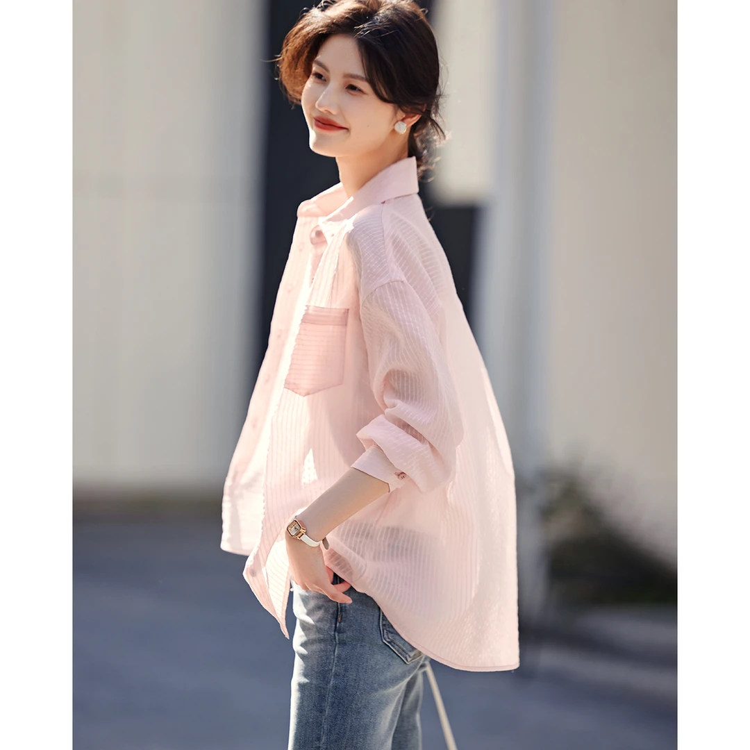 XWI/欣未2025肌理感条纹宽松感时尚休闲百搭薄款衬衫式外套02403
