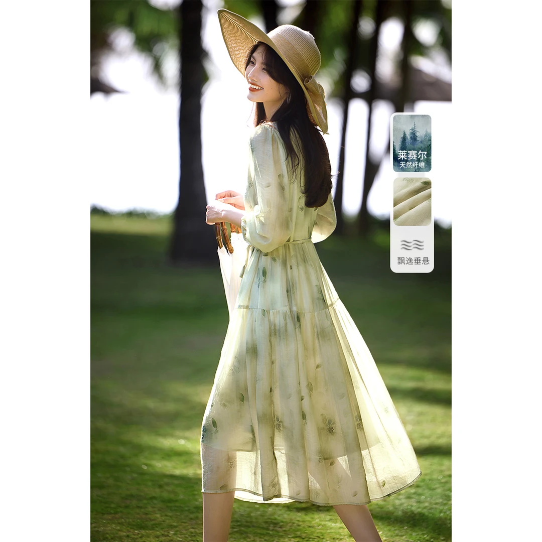 XWI/欣未2025夏季收腰显瘦气质优雅印花法式飘逸仙气连衣裙24223