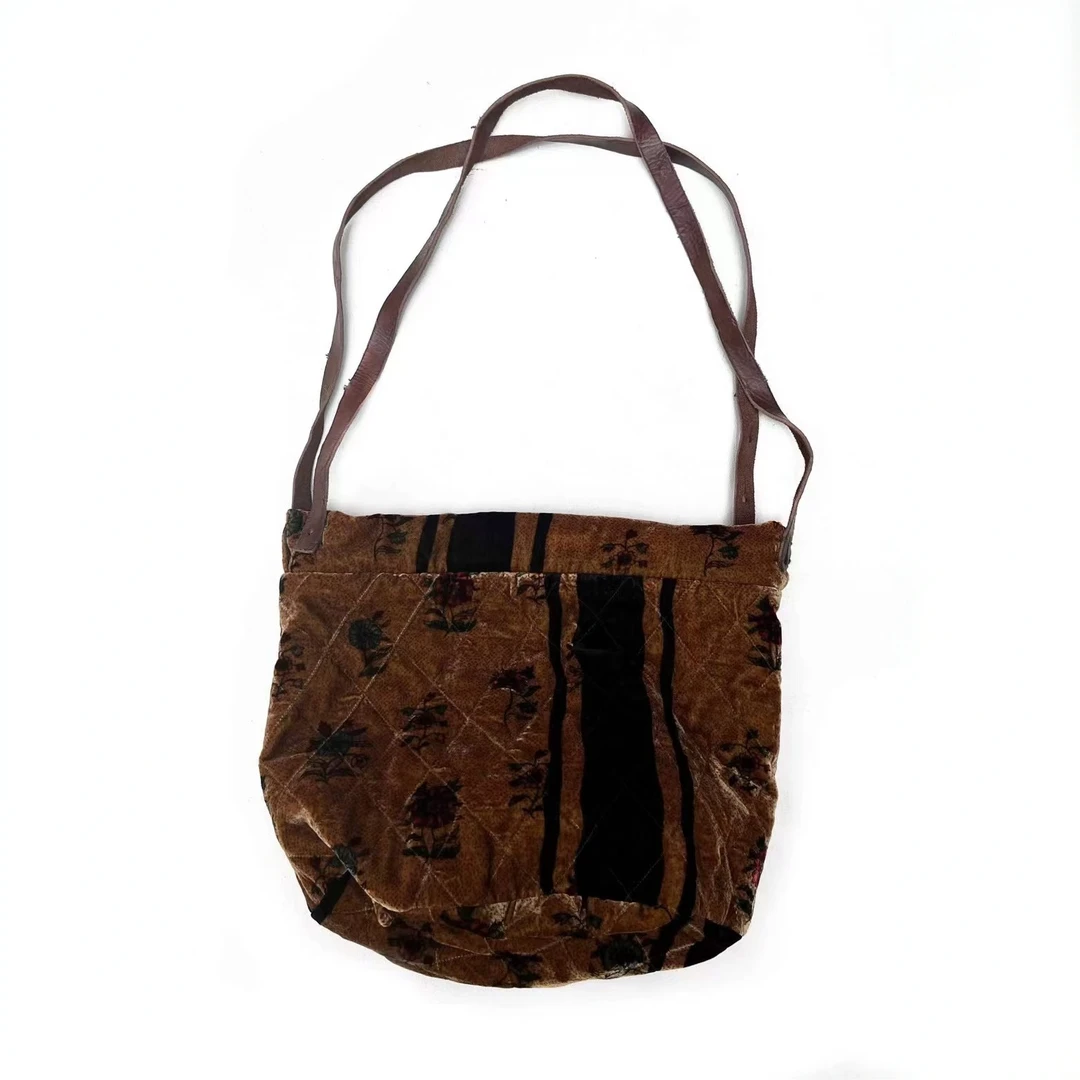 左岸迷香·贞琦坊 斜挎包 丝绒花色双层Z22FW0036