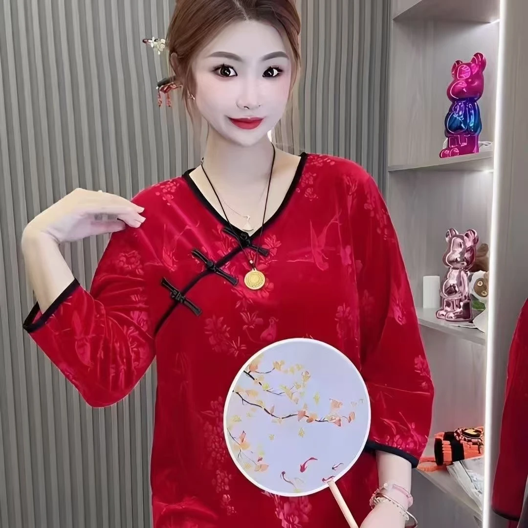 中国风盘扣睡衣女压花金丝绒古风家居服套装可外穿大码宽松网红